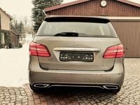 Gebraucht Mercedes B180 122 PS (89 kW) 2017 Grau Van / Kleinbus
