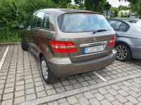 Gebraucht Mercedes B160 95 PS (69 kW) 2011 Braun Kleinwagen