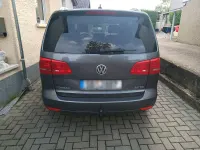 Gebraucht VW Touran Highline 170 PS (125 kW) 2012 Braun Van / Kleinbus