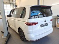 Gebraucht VW Multivan Life 150 PS (110 kW) 2024 Weiß Van