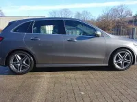 Gebraucht Mercedes B220 AMG 190 PS (139 kW) 2022 Lack mountaingrau Kleinwagen