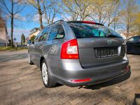 Gebraucht Skoda Octavia 160 PS (117 kW) 2012 Silber Kombi