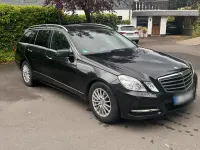 Gebraucht Mercedes E220 170 PS (125 kW) 2012 Schwarz Kombi