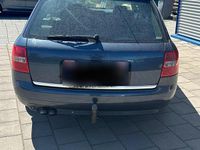 Second-hand Audi A6 163 CP (119 kW) 2003 Albastru Break