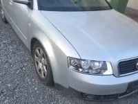 Gebraucht Audi A4 102 PS (75 kW) 2001 Silber Limousine