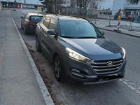 Gebraucht Hyundai Tucson 184 PS (135 kW) 2016 Silber SUV