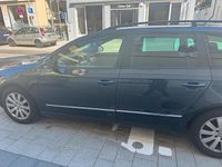 Gebraucht VW Passat 140 PS (102 kW) 2006 Blau Kombi