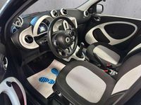 Second-hand Smart ForFour 71 CP (52 kW) 2015 Roșu Hatchback