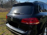 Gebraucht VW Touareg 262 PS (192 kW) 2015 Schwarz SUV