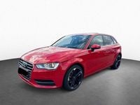 Gebraucht Audi A3 Ambiente 150 PS (110 kW) 2014 Rot Limousine