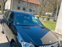 Gebraucht Mercedes ML320 224 PS (164 kW) 2008 Schwarz SUV