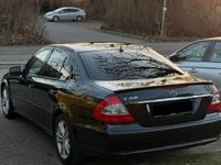 Second-hand Mercedes E350 272 CP (200 kW) 2006 Negru Berlinǎ