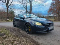 Gebraucht Volvo V40 R-Design 150 PS (110 kW) 2013 Blau Limousine