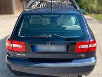 Gebraucht Volvo V40 122 PS (89 kW) 2001 Blau Kombi