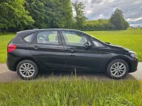 Gebraucht BMW 216 Active Tourer Performance 102 PS (75 kW) 2017 Schwarz Van / Kleinbus