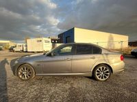 Gebraucht BMW 318 143 PS (105 kW) 2009 Grau Limousine