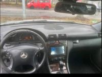 Gebraucht Mercedes C220 143 PS (105 kW) 2003 Silber Limousine
