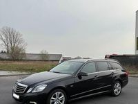 Gebraucht Mercedes E200 Avantgarde 184 PS (135 kW) 2010 Schwarz Kombi