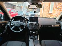 Gebraucht Mercedes C180 156 PS (114 kW) 2007 Silber Limousine