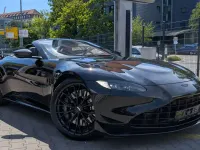 Gebraucht Aston Martin V8 Vantage 534 PS (392 kW) 2024 Schwarz Cabrio
