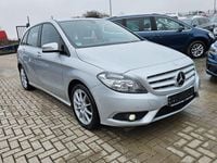 Gebraucht Mercedes B180 109 PS (80 kW) 2013 Silber Van / Kleinbus