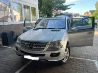 Gebraucht Mercedes ML320 224 PS (164 kW) 2005 Silber SUV