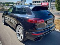 Second-hand Porsche Cayenne 262 CP (192 kW) 2015 Negru SUV