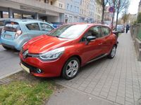 Gebraucht Renault Clio IV Luxe 90 PS (66 kW) 2012 Rot Limousine