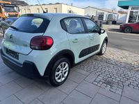 Gebraucht Citroën C3 Feel 68 PS (50 kW) 2017 Lackierung almond green Kleinwagen