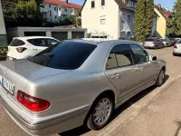 Gebraucht Mercedes E200 Classic 163 PS (119 kW) 2000 Silber Limousine