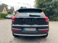 Gebraucht Volvo XC40 163 PS (119 kW) 2019 Schwarz SUV