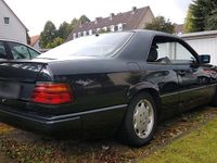 Gebraucht Mercedes E300 180 PS (132 kW) 1987 Schwarz Coupé