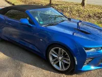 Używany Chevrolet Camaro 453 KM (333 kW) 2017 Niebieski Kabriolet