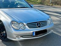 Gebraucht Mercedes CLK320 Edition 218 PS (160 kW) 2004 Silber Cabrio