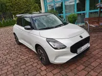 Gebraucht Suzuki Swift Comfort+ 83 PS (61 kW) 2025 Weiß Limousine
