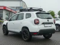 Gebraucht Dacia Duster Comfort 91 PS (66 kW) 2022 Weiß SUV