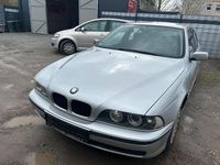 Gebraucht BMW 520 150 PS (110 kW) 1999 Silber Limousine