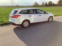 Second-hand Ford Focus Ambiente 100 CP (73 kW) 2016 Alb Break