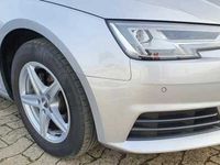 Gebraucht Audi A4 150 PS (110 kW) 2019 Silber metallic Kombi