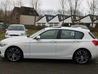 gebraucht BMW 118 118 i Sport Line*SCHID*DIST*SPH*SITZH*KAM*