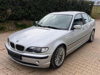 Gebraucht BMW 320 170 PS (125 kW) 2004 Silber Limousine