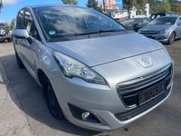 Gebraucht Peugeot 5008 Active 150 PS (110 kW) 2015 Grau Van / Kleinbus