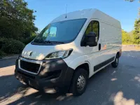 Gebraucht Peugeot Boxer S 131 PS (96 kW) 2018 Weiß Van