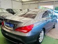 Gebraucht Mercedes CLA200 156 PS (114 kW) 2013 Grau Limousine