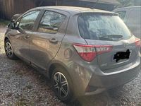 Gebraucht Toyota Yaris Comfort 111 PS (81 kW) 2017 Braun Kleinwagen