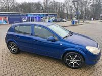 Gebraucht Opel Astra 105 PS (77 kW) 2007 Blau Kleinwagen