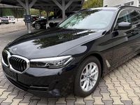 Gebraucht BMW 530 286 PS (210 kW) 2023 Saphirschwarz Kombi