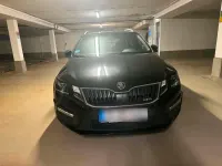 Gebraucht Skoda Octavia vRS 184 PS (135 kW) 2026 Schwarz Kombi