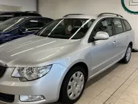 Gebraucht Skoda Superb 140 PS (102 kW) 2010 Silber Kombi