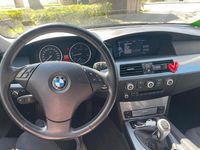 Gebraucht BMW 530 Sport Line 235 PS (172 kW) 2009 Blau Limousine